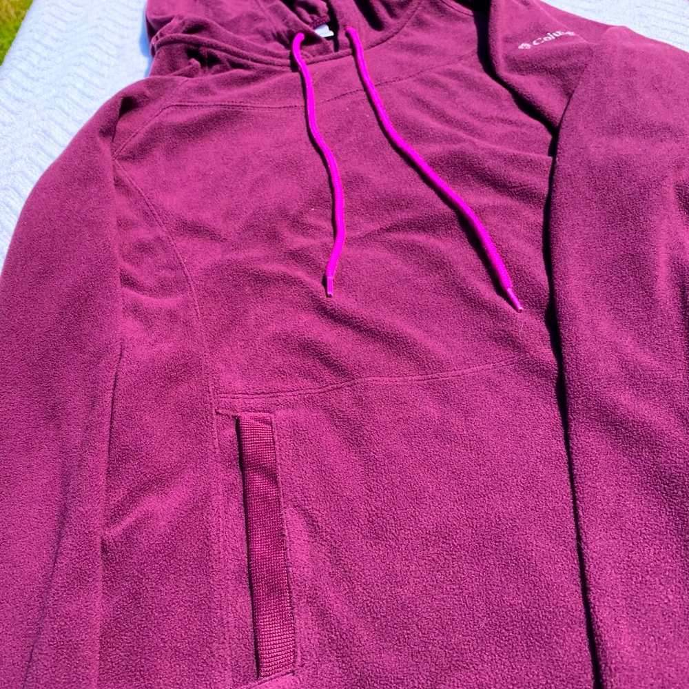 Columbia fleece hoodie